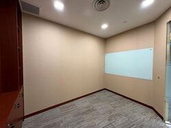 Samsung Hub (D1), Office #566797081